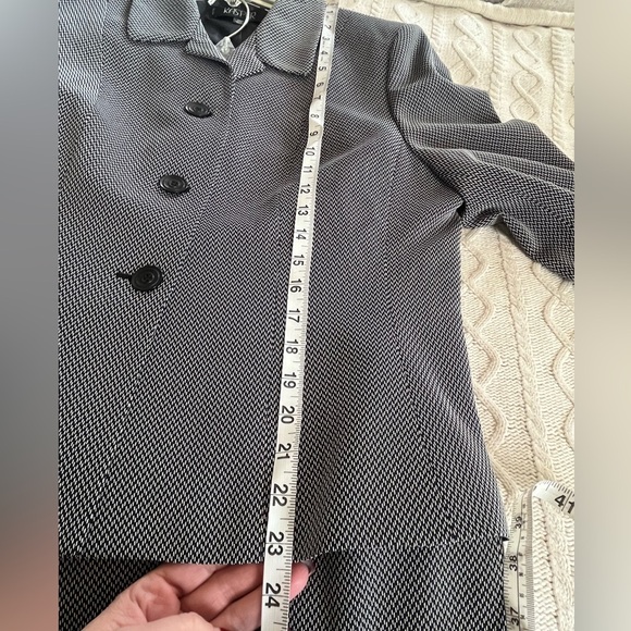 Outfit! Kasper Suit! Jacket & Skirt Women’s Size 14 Petite - Picture 13 of 16